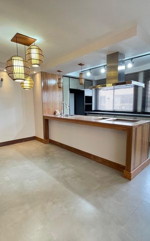 Apartamento à venda com 200m², 2 quartos e 3 vagas Apartamento à venda com 200m², 2 quartos e 3 vagasEspaço Gourmet - cobertura