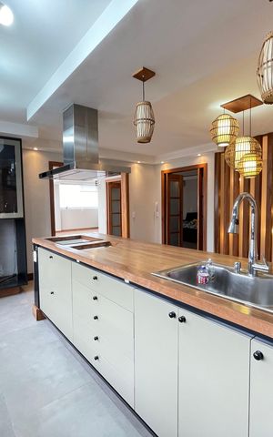 Apartamento à venda com 200m², 2 quartos e 3 vagas Apartamento à venda com 200m², 2 quartos e 3 vagasEspaço Gourmet - cobertura