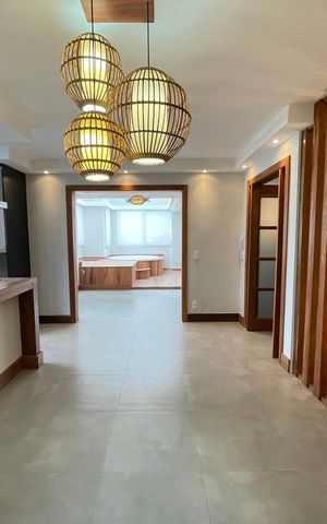 Apartamento à venda com 200m², 2 quartos e 3 vagas Apartamento à venda com 200m², 2 quartos e 3 vagasEspaço Gourmet - cobertura
