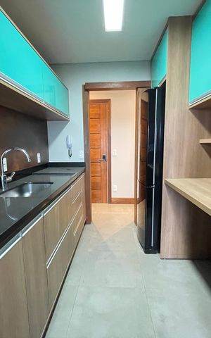 Apartamento à venda com 200m², 2 quartos e 3 vagas Apartamento à venda com 200m², 2 quartos e 3 vagasCozinha