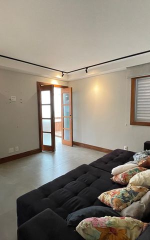 Apartamento à venda com 200m², 2 quartos e 3 vagas Apartamento à venda com 200m², 2 quartos e 3 vagasSala 2