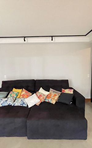 Apartamento à venda com 200m², 2 quartos e 3 vagas Apartamento à venda com 200m², 2 quartos e 3 vagasSala 2