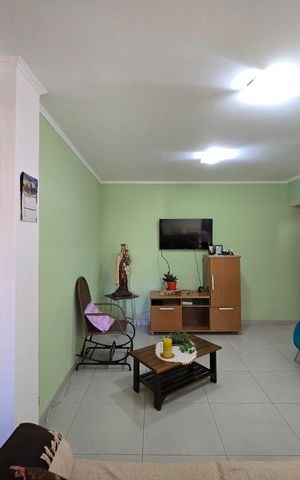 Casa à venda com 226m², 8 quartos e 2 vagas Casa à venda com 226m², 8 quartos e 2 vagasArea Gourmet