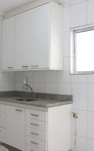 Apartamento para alugar com 93m², 3 quartos e sem vagaCozinha