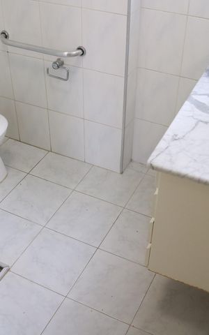 Apartamento para alugar com 93m², 3 quartos e sem vagaBanheiro