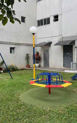 Apartamento para alugar com 93m², 3 quartos e sem vaga Apartamento para alugar com 93m², 3 quartos e sem vagaÁrea comum - Playground