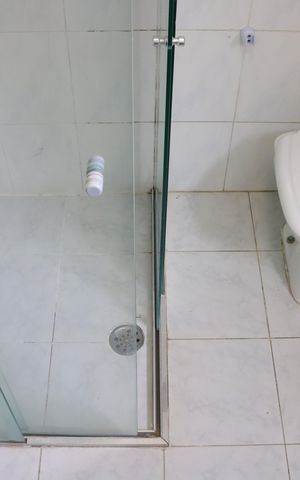 Apartamento para alugar com 93m², 3 quartos e sem vagaBanheiro