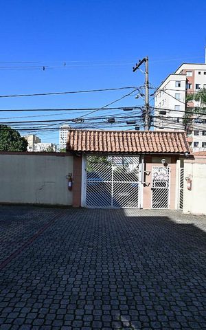 Casa de condomínio à venda com 89m², 2 quartos e 2 vagasEntrada