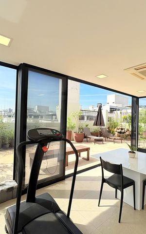 Apartamento à venda com 236m², 3 quartos e 3 vagas Apartamento à venda com 236m², 3 quartos e 3 vagasCobertura