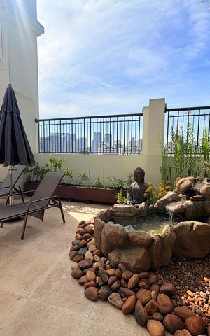 Apartamento à venda com 236m², 3 quartos e 3 vagas Apartamento à venda com 236m², 3 quartos e 3 vagasCobertura