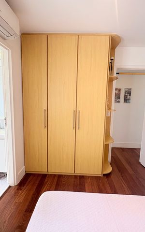 Apartamento à venda com 236m², 3 quartos e 3 vagas Apartamento à venda com 236m², 3 quartos e 3 vagasQuarto 2
