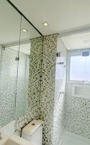Apartamento à venda com 236m², 3 quartos e 3 vagas Apartamento à venda com 236m², 3 quartos e 3 vagasBanheiro 3