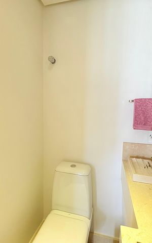 Apartamento à venda com 236m², 3 quartos e 3 vagasLavabo