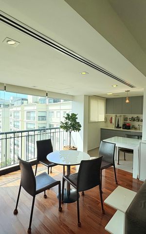 Apartamento à venda com 236m², 3 quartos e 3 vagas Apartamento à venda com 236m², 3 quartos e 3 vagasSala