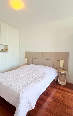 Apartamento à venda com 236m², 3 quartos e 3 vagas Apartamento à venda com 236m², 3 quartos e 3 vagasQuarto 1