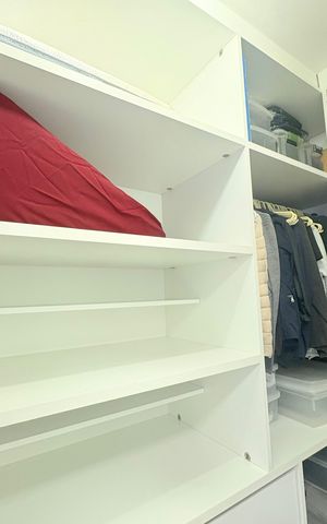 Apartamento à venda com 236m², 3 quartos e 3 vagas Apartamento à venda com 236m², 3 quartos e 3 vagasCloset
