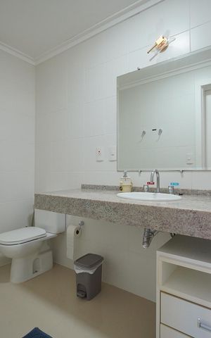 Apartamento para alugar com 300m², 2 quartos e 1 vagaBanheiro da Suíte 2