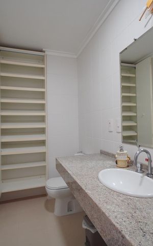 Apartamento para alugar com 300m², 2 quartos e 1 vagaBanheiro Suíte 2