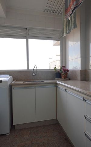 Apartamento para alugar com 300m², 2 quartos e 1 vagaÁrea de Serviço