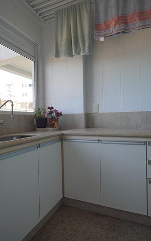 Apartamento para alugar com 300m², 2 quartos e 1 vagaÁrea de Serviço