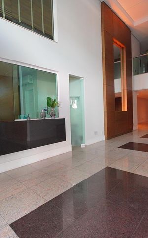 Apartamento para alugar com 300m², 2 quartos e 1 vagaHall de entrada