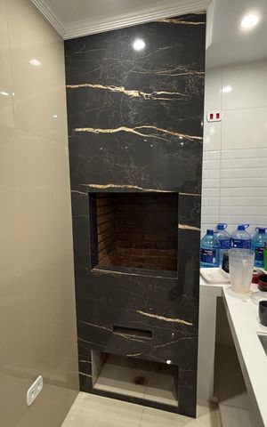 Casa à venda com 150m², 5 quartos e 1 vaga Casa à venda com 150m², 5 quartos e 1 vagaCozinha