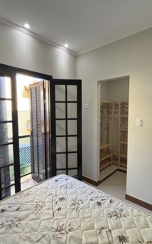 Casa à venda com 150m², 5 quartos e 1 vaga Casa à venda com 150m², 5 quartos e 1 vagaQuarto 4