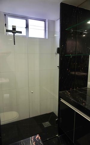 Apartamento à venda com 66m², 2 quartos e 1 vaga Apartamento à venda com 66m², 2 quartos e 1 vagaBanheiro Social