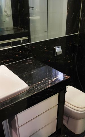 Apartamento à venda com 66m², 2 quartos e 1 vaga Apartamento à venda com 66m², 2 quartos e 1 vagaBanheiro Social