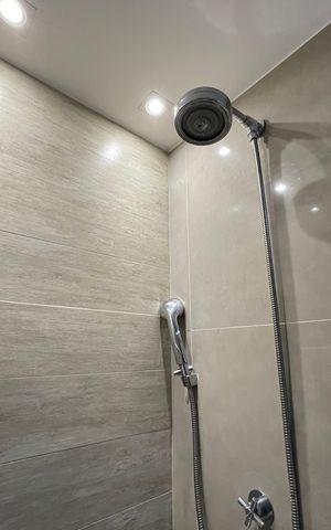 Apartamento à venda com 66m², 2 quartos e 1 vaga Apartamento à venda com 66m², 2 quartos e 1 vagaBanheiro da Suíte