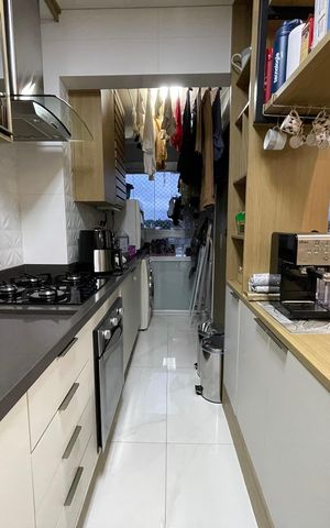 Apartamento à venda com 66m², 2 quartos e 1 vaga Apartamento à venda com 66m², 2 quartos e 1 vagaCozinha e Área de Serviço