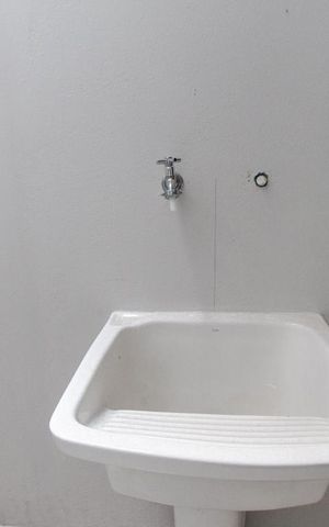 Apartamento à venda com 39m², 2 quartos e sem vaga Apartamento à venda com 39m², 2 quartos e sem vagaÁrea de Serviço