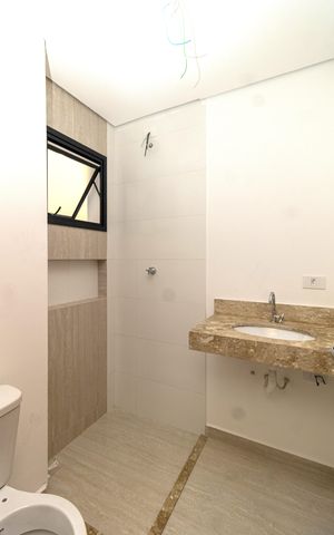 Apartamento à venda com 36m², 2 quartos e sem vaga Apartamento à venda com 36m², 2 quartos e sem vagaBanheiro