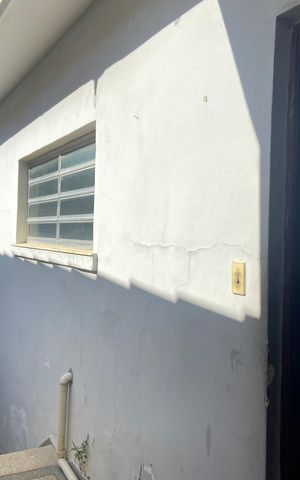 Casa à venda com 250m², 4 quartos e 1 vagaÁrea externa