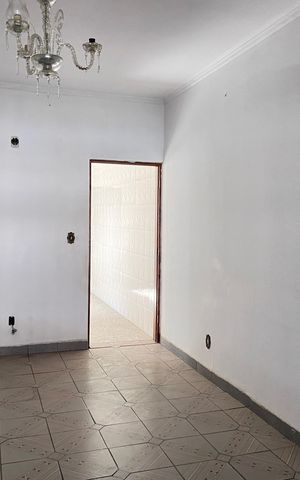 Casa à venda com 250m², 4 quartos e 1 vagaSala