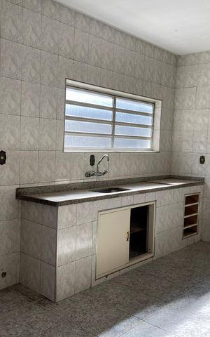 Casa à venda com 250m², 4 quartos e 1 vagaCozinha 1