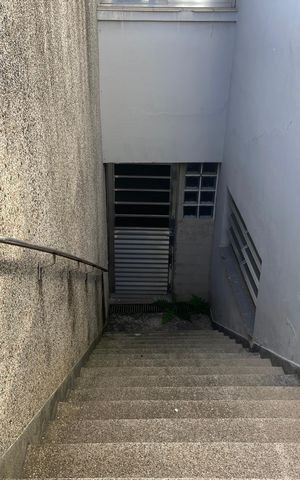 Casa à venda com 250m², 4 quartos e 1 vagaÁrea externa
