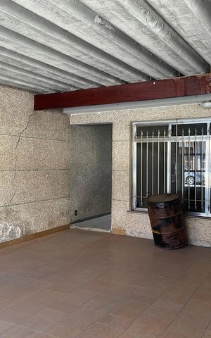 Casa à venda com 250m², 4 quartos e 1 vagaGaragem