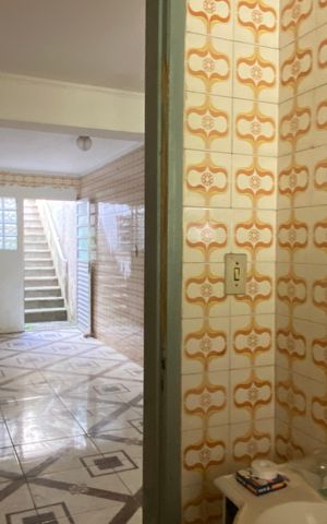 Casa à venda com 250m², 4 quartos e 1 vagaBanheiro 1