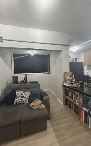 Apartamento à venda com 34m², 1 quarto e 1 vaga Apartamento à venda com 34m², 1 quarto e 1 vagaSala