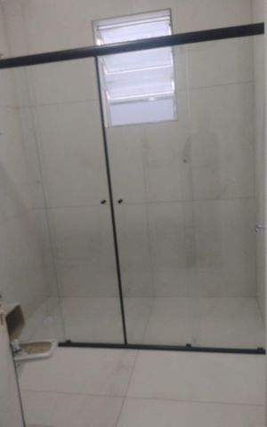 Casa à venda com 265m², 5 quartos e 2 vagas Casa à venda com 265m², 5 quartos e 2 vagasBanheiro