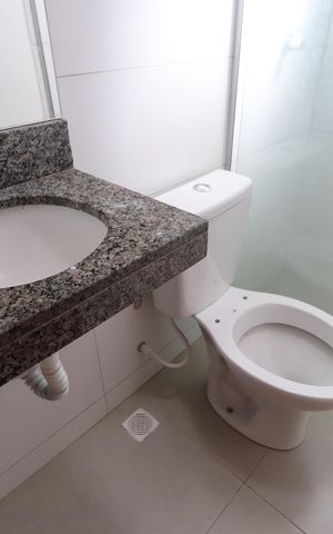 Apartamento para alugar com 48m², 2 quartos e 1 vagaBanheiro do Quarto 1