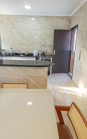 Casa para alugar com 240m², 3 quartos e 1 vaga Casa para alugar com 240m², 3 quartos e 1 vagacozinha