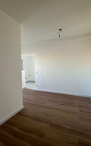 Apartamento à venda com 54m², 2 quartos e 1 vaga Apartamento à venda com 54m², 2 quartos e 1 vagaSala