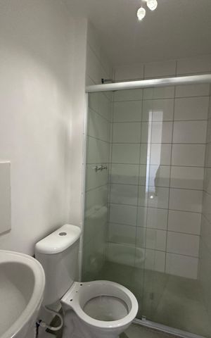 Apartamento à venda com 54m², 2 quartos e 1 vaga Apartamento à venda com 54m², 2 quartos e 1 vagaBanheiro