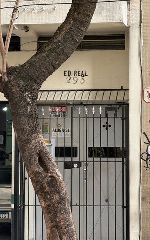 Studio à venda com 32m², 1 quarto e sem vaga