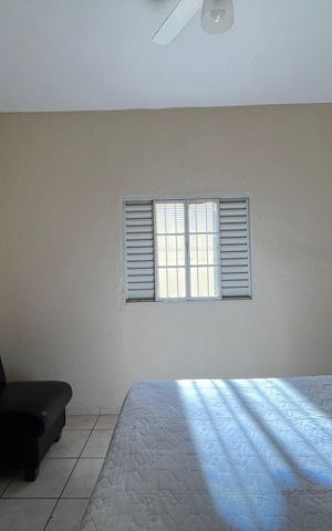 Casa à venda com 200m², 2 quartos e 2 vagasSuíte 