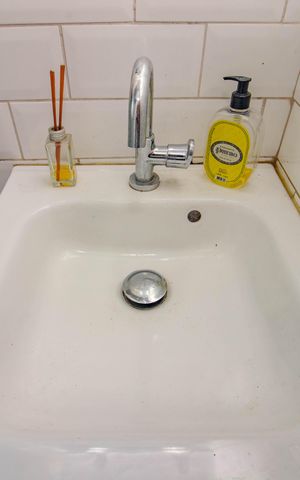 Apartamento à venda com 45m², 2 quartos e 1 vaga Apartamento à venda com 45m², 2 quartos e 1 vagaBanheiro