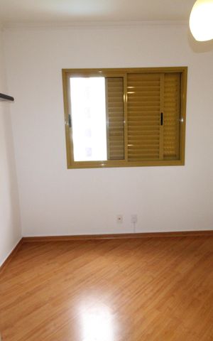 Apartamento para alugar com 111m², 3 quartos e 2 vagasQuarto 2