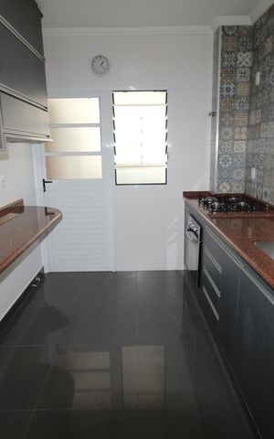 Apartamento para alugar com 111m², 3 quartos e 2 vagasCozinha